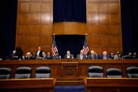 I don’t have diabetes, but I wore a glucose monitor for six weeks. Here’s what I learned about food (and anxiety)